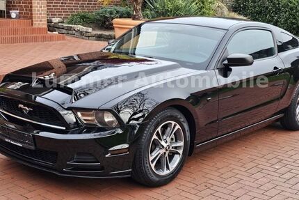 Ford Mustang 94.450 km 17.599 € Schloß-Holte 33758