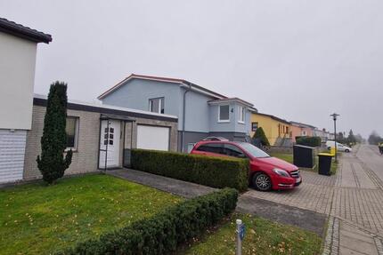 Sonniges Einfamilienhaus mit ELW im Souterrain 6.5 zimmer