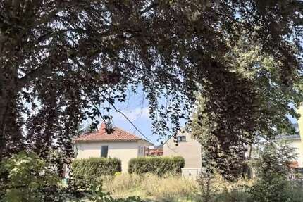 Grundstück zu verkaufen in Limbach-Oberfrohna 69.900 € 696 m² zimmer