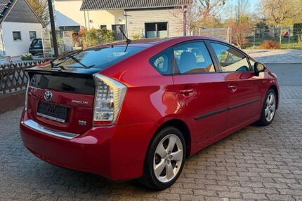 Toyota Prius 144.000 km 8.750 &euro; Lichtenau 77839