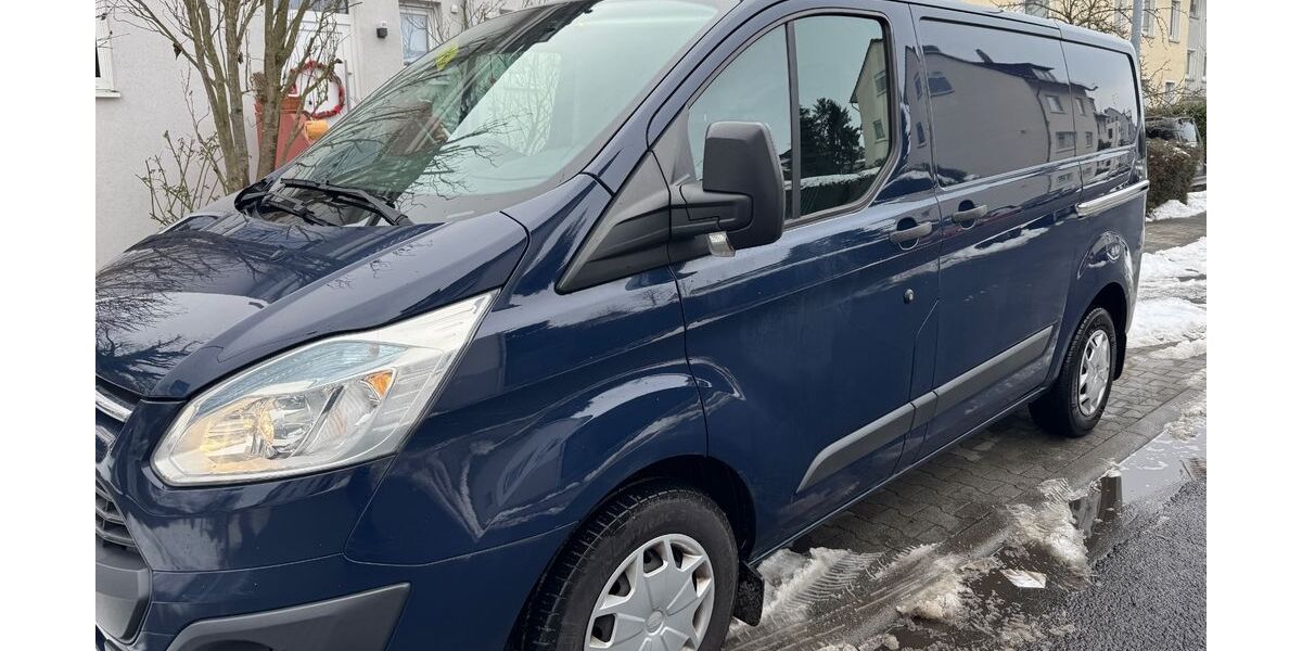 Ford Transit Custom 185.000 km 9.400 &euro; Frankfurt 60433