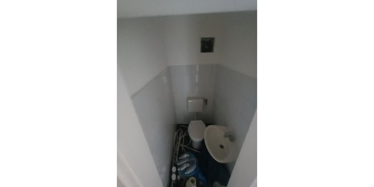 Hochparterre Bremerhaven Mitte - 4 Zimmer, 67 m&sup2;, 470&euro; | Angebot:26258321