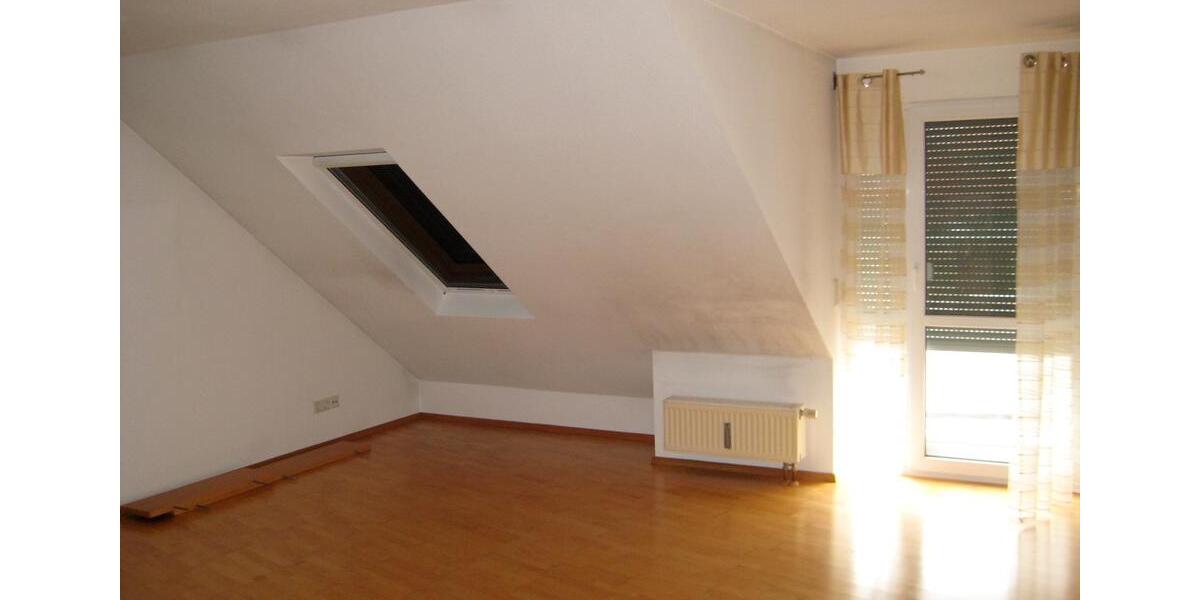 Dachgeschoßwohnung Leingarten - 3.5 Zimmer, 78 m&sup2;, 359.000&euro; | Angebot:26125799