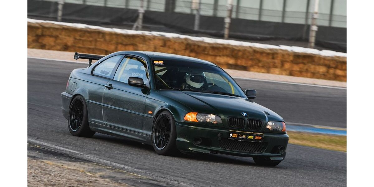 BMW 328 124.000 km 16.328 € Leimbach 53518