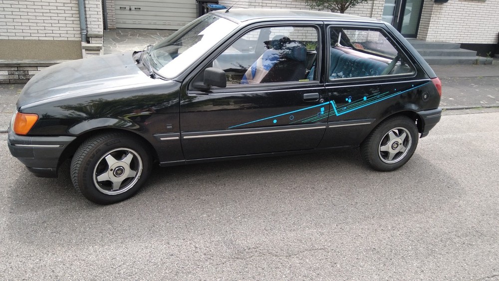 Ford Fiesta 200.000 km 2.100 € Bergheim 50126