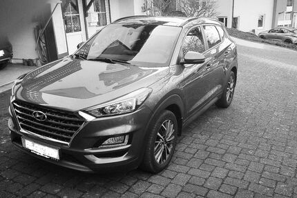 Hyundai TUCSON 50.000 km 18.000 &euro; Bergneustadt 51702