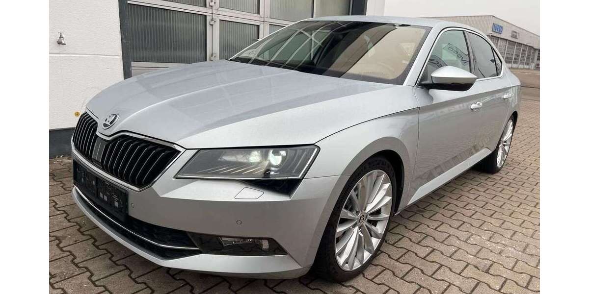 Skoda Superb 175.610 km 17.000 &euro; Heidenheim 89520