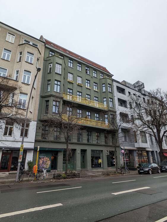Einzelhandel in Berlin 3.990 € 98.48 m²