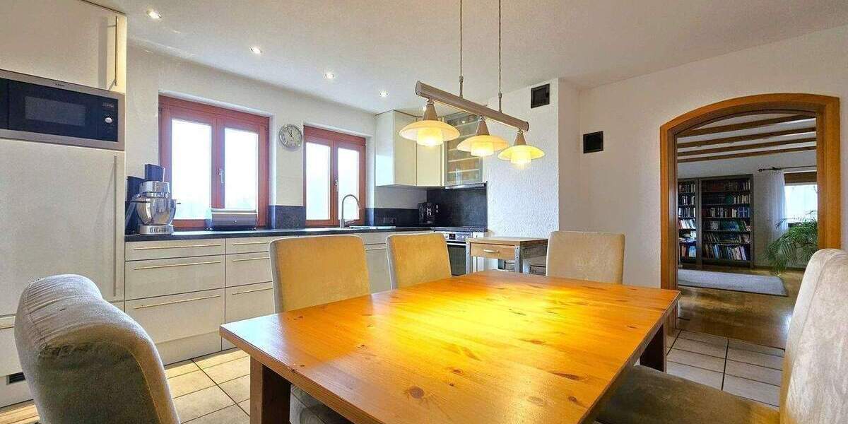 Mehrfamilienhaus, Wohnhaus Klettgau Bühl - 5 Zimmer, 170 m&sup2;, 499.000&euro; | Angebot:25738340