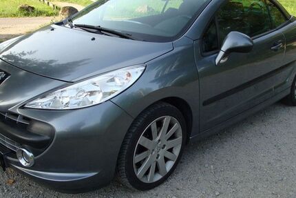 Peugeot 207 74.500 km 7.500 &euro; Lorsch 64653