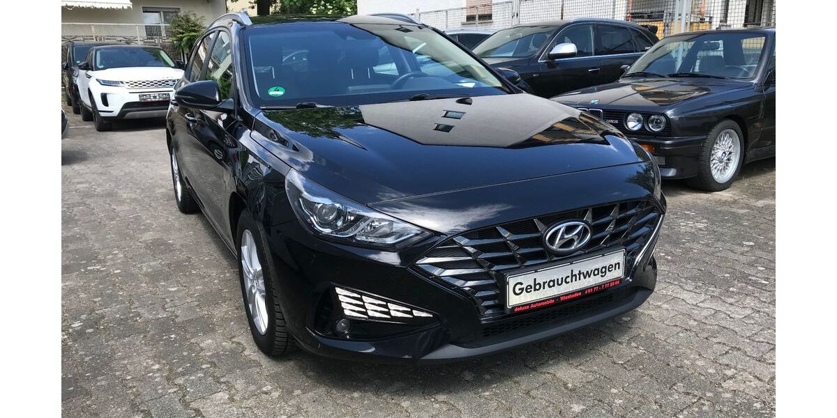 Hyundai i30 74.000 km 15.290 &euro; Mainz-Kastel 55252