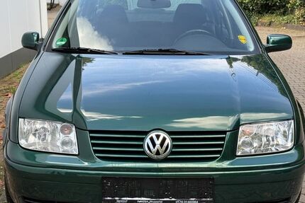 VW Bora 78.000 km 3.699 &euro; Wuppertal 42283