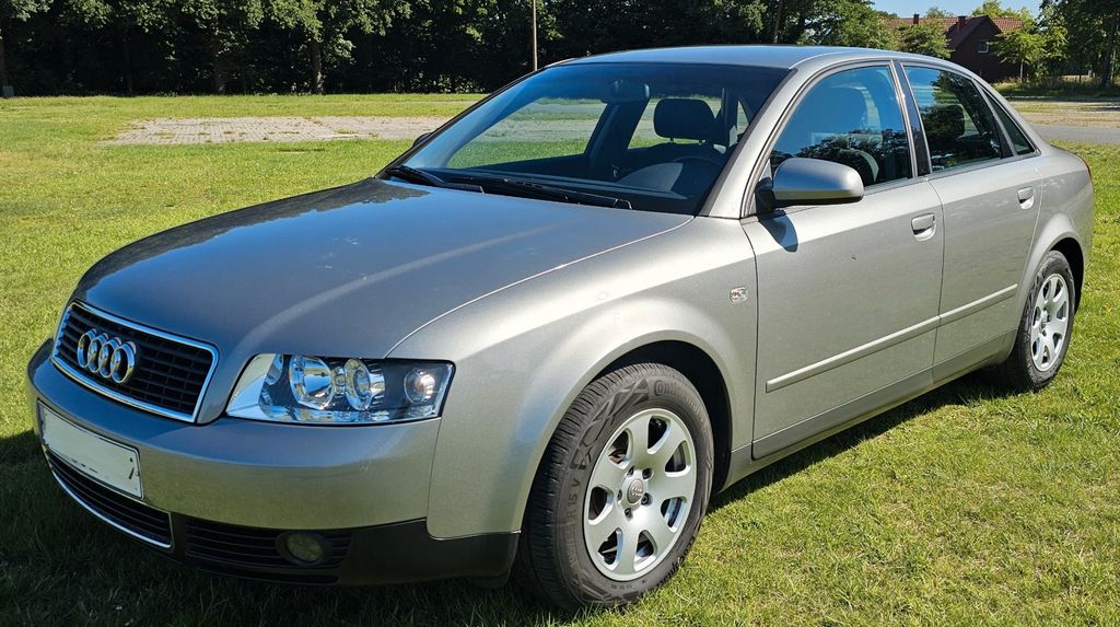 Audi A4 98.200 km 4.390 &euro; Vechta 49377