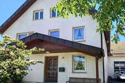 Haus Höxter / Ovenhausen Ovenhausen - 9 Zimmer, 235 m&sup2;, 285.000&euro; | Angebot:25238291