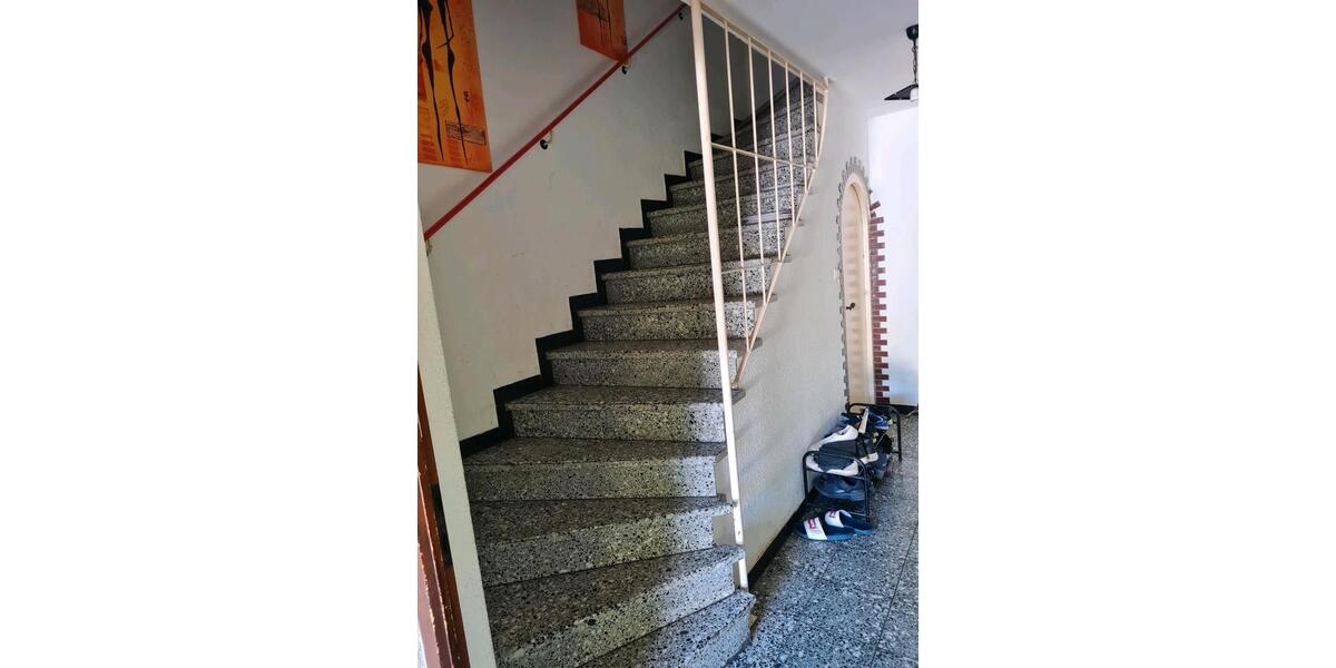 Mehrfamilienhaus, Wohnhaus Oberschleißheim - 9 Zimmer, 175 m&sup2;, 1.150.000&euro; | Angebot:25979717