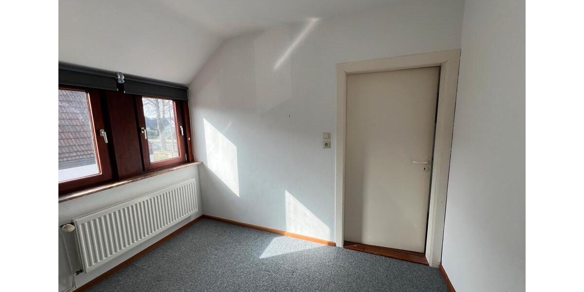 Einfamilienhaus Bremen Blumenthal - 5 Zimmer, 112 m&sup2;, 235.000&euro; | Angebot:26337200