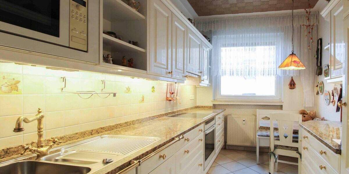Etagenwohnung Bischofsheim - 3 Zimmer, 80 m&sup2;, 249.000&euro; | Angebot:26741522