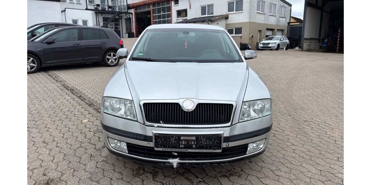 Skoda Octavia 415.004 km 1.250 &euro; Müllenbach 53520