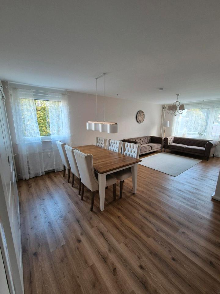 Kernsanierte 3-Zimmer-Wohnung zimmer