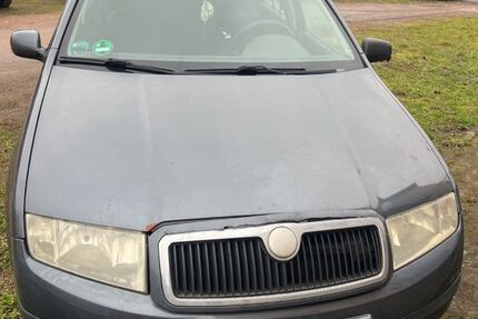 Skoda Fabia 372.300 km 1.000 &euro; Langenlonsheim 55450