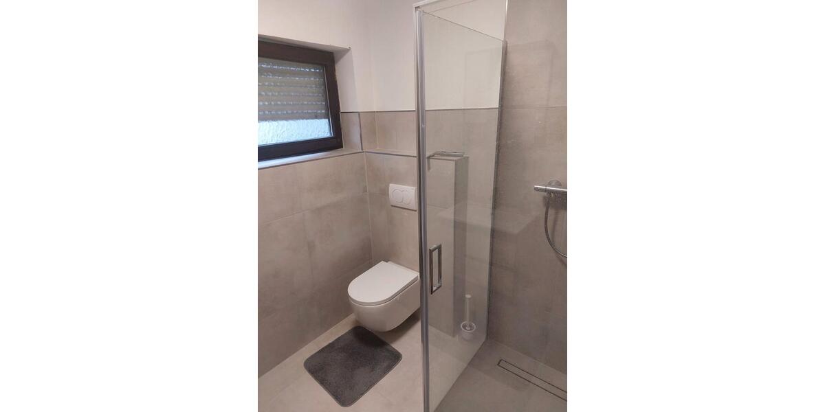 Reihenhaus Lippstadt Overhagen - 7 Zimmer, 101 m&sup2;, 1.650&euro; | Angebot:26443114