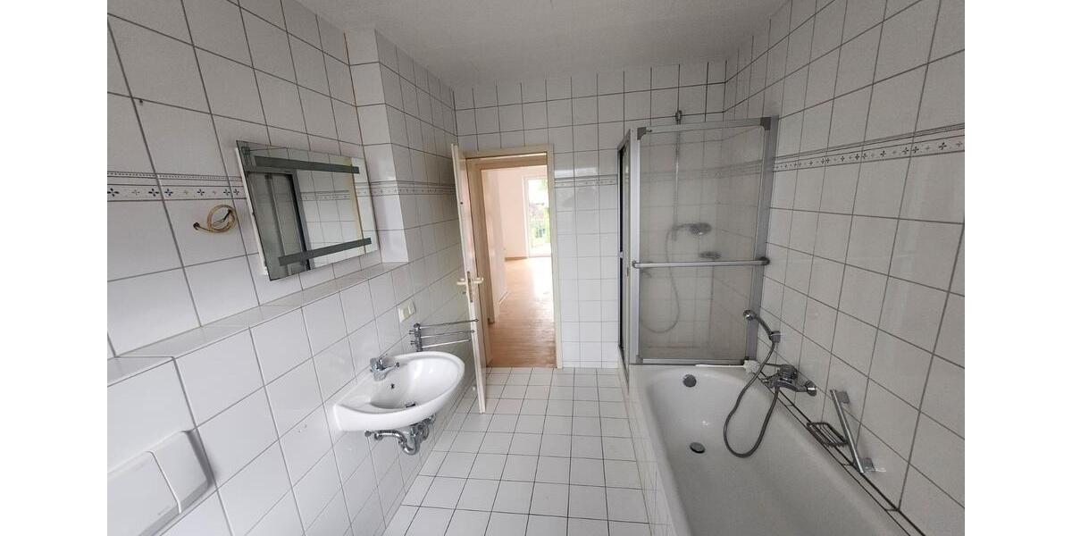 Etagenwohnung Pfeffelbach - 3 Zimmer, 90 m&sup2;, 954&euro; | Angebot:26193306