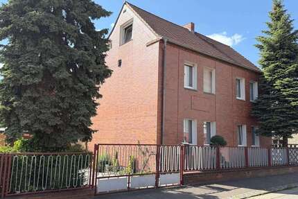 Haus Spremberg - 7 Zimmer, 125 m&sup2;, 185.000&euro; | Angebot:25197202