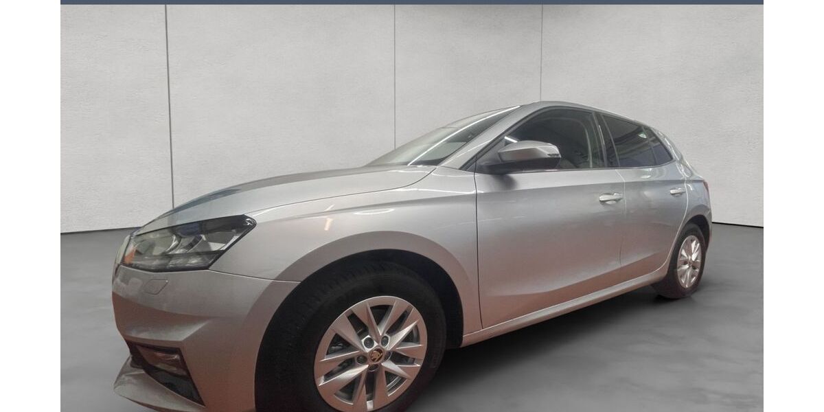 Skoda Fabia 17.000 km 20.980 &euro; Flensburg 24944