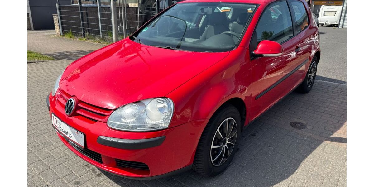 VW Golf 101.000 km 2.490 &euro; Uder 37318