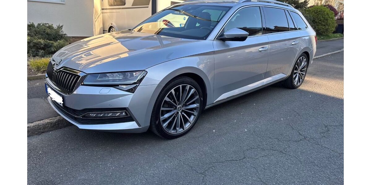 Skoda Superb 56.000 km 31.900 &euro; Dortmund 44143