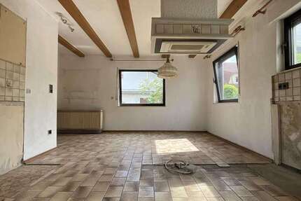 Haus Maxdorf - 5 Zimmer, 97 m&sup2;, 280.000&euro; | Angebot:26871683