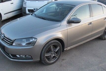 VW Passat 190.000 km 5.900 &euro; Künzelsau - Gaisbach 74653