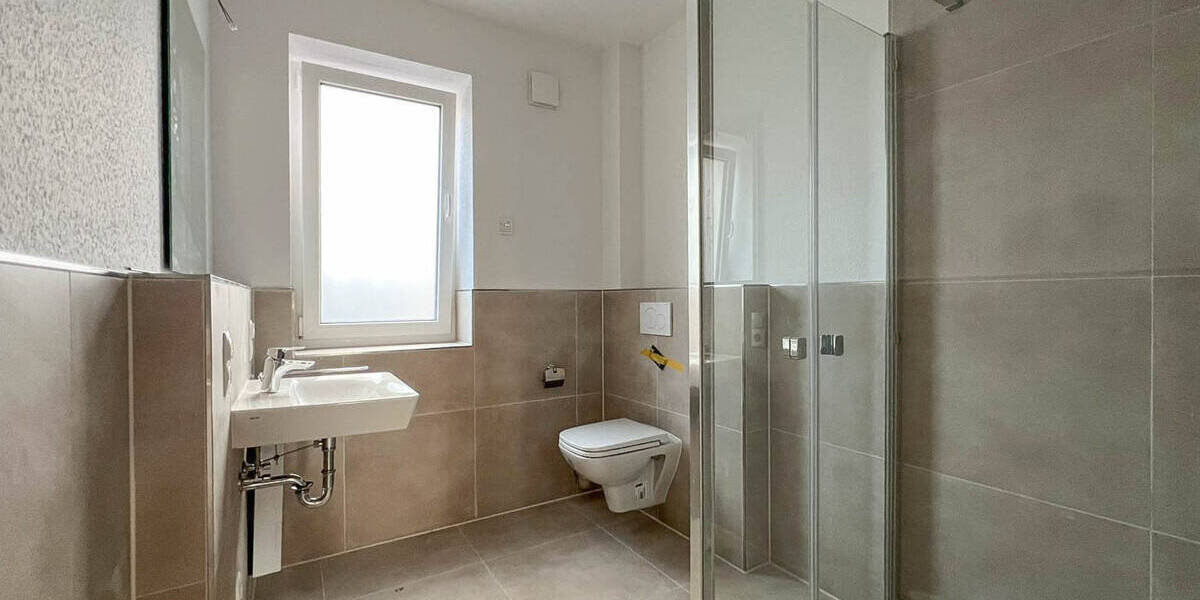 Etagenwohnung Edewecht - 2 Zimmer, 65 m&sup2;, 255.000&euro; | Angebot:23961529