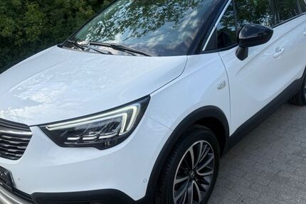 Opel Crossland (X) 75.300 km 10.900 &euro; Berlin 13581