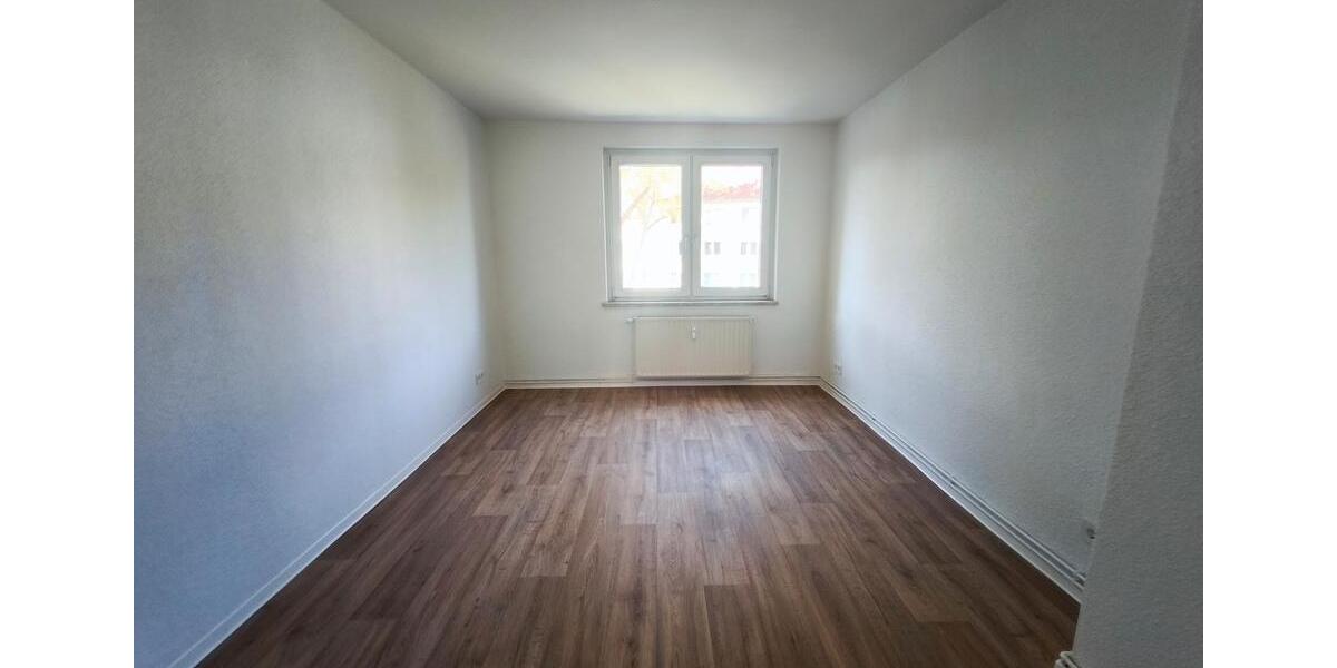 Etagenwohnung Merseburg - 3 Zimmer, 57 m&sup2;, 356&euro; | Angebot:26179927