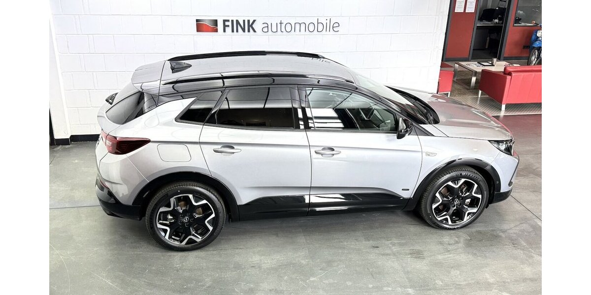 Opel Grandland 1.6 300 GS Line 1.Hand Hybrid 4 14.150 km 22.120 &euro; Lich 35423