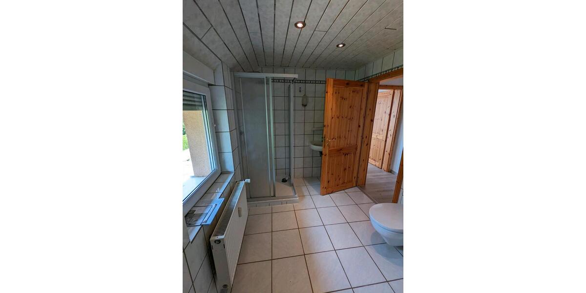 Einfamilienhaus Gillenfeld - 9 Zimmer, 250 m&sup2;, 335.000&euro; | Angebot:25512713