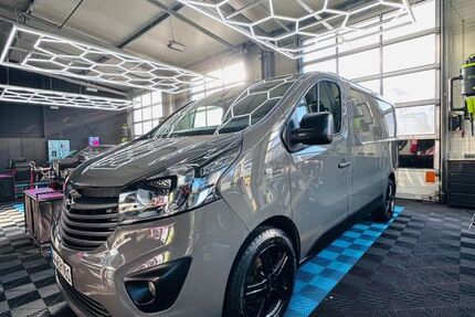 Opel Vivaro 127.000 km 13.500 &euro; Montabaur 56410