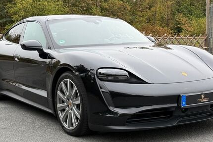 Porsche Taycan 69.986 km 57.999 &euro; Mörfelden-Walldorf 64546