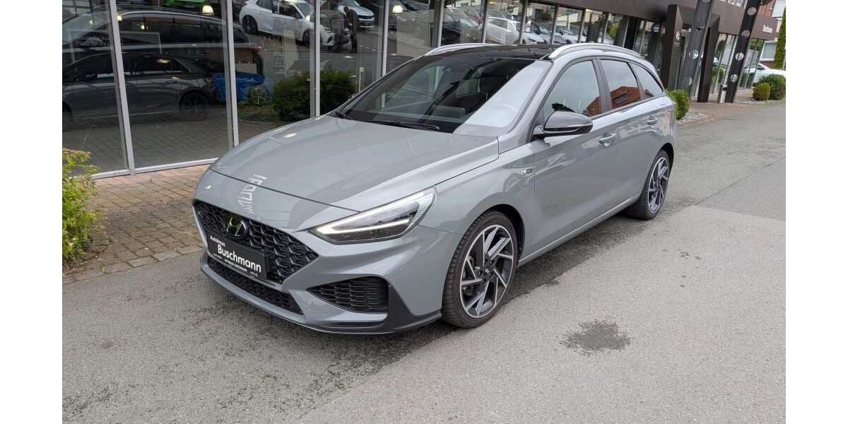 Hyundai i30 30.000 km 25.490 &euro; Espelkamp 32339