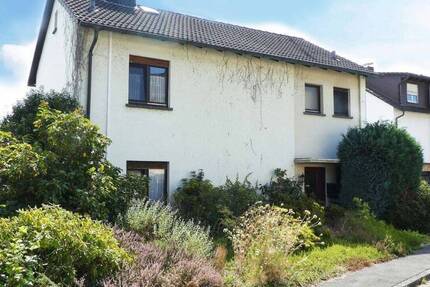 Haus Wächtersbach - 5 Zimmer, 128 m&sup2;, 349.000&euro; | Angebot:25745343