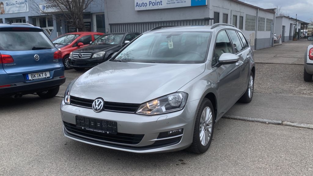 VW Golf 74.000 km 12.400 &euro; Fellbach-Stuttgart 70736