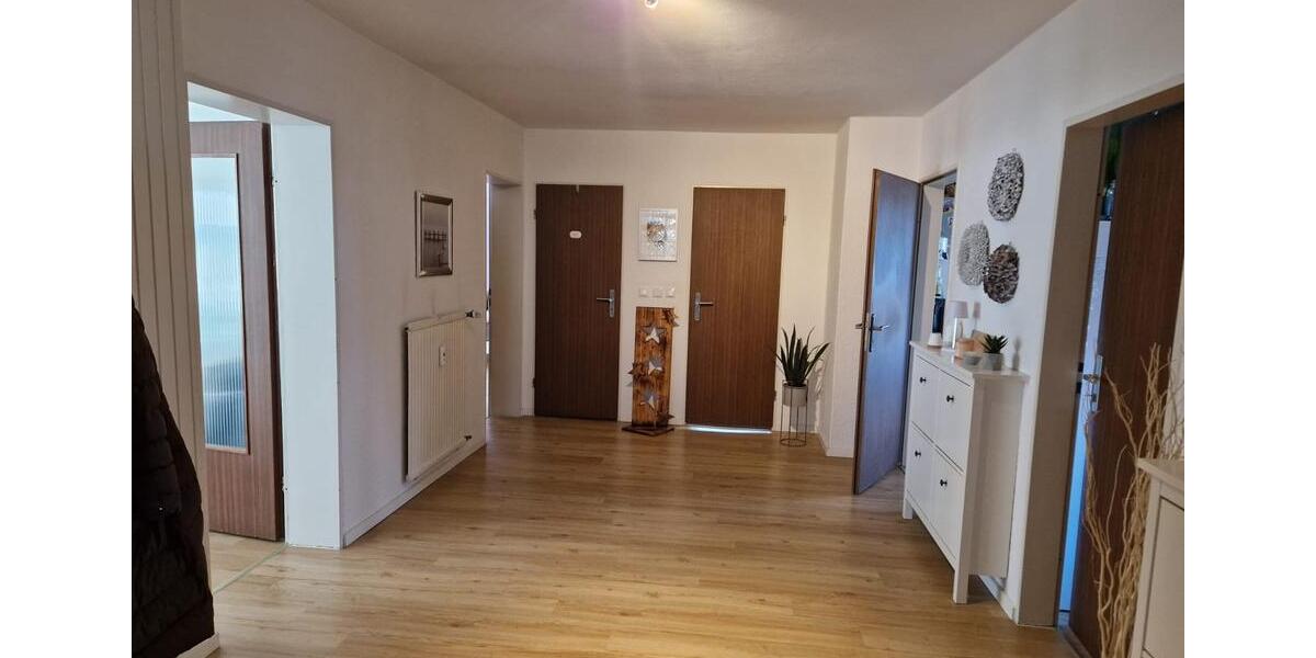 Etagenwohnung Langwedel - 4.5 Zimmer, 125 m&sup2;, 1.020&euro; | Angebot:25961127