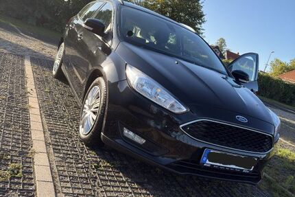 Ford Focus 136.000 km 6.490 &euro; Ganderkesee 27777