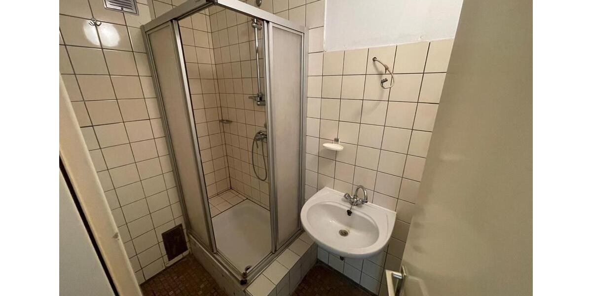 Dachgeschoßwohnung Mannheim - 2.5 Zimmer, 65 m&sup2;, 950&euro; | Angebot:25870592