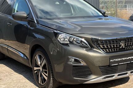Peugeot 3008 104.725 km 15.290 &euro; Berlin 12249