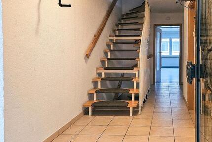 Haus Frankenthal (Pfalz) - 4 Zimmer, 155 m&sup2;, 1.550&euro; | Angebot:25589604
