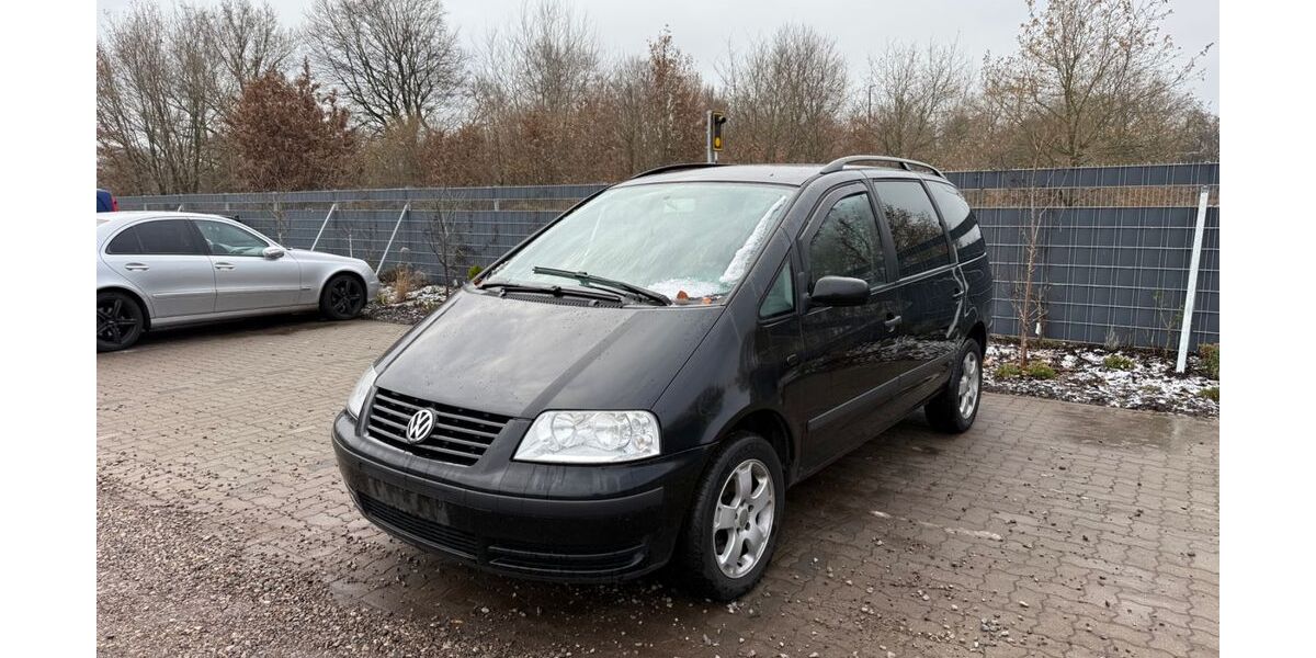 VW Sharan 357.000 km 1.799 &euro; Schleswig-Holstein - Neumünster 24539