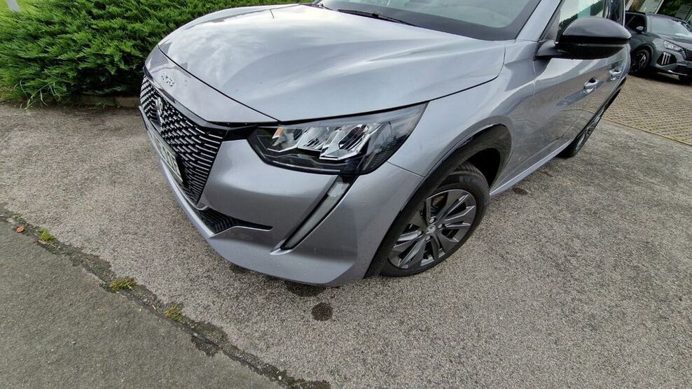 Peugeot 208 4.000 km 31.990 € Lichtenfels 96215