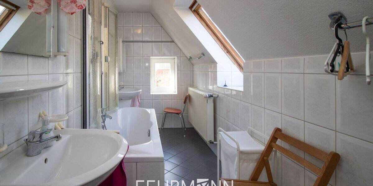 Einfamilienhaus Bad Bentheim - 1 Zimmer, 240 m&sup2;, 189.000&euro; | Angebot:26155479